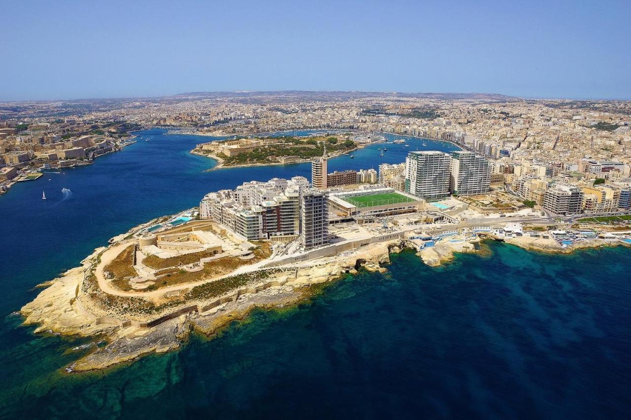 Apartment With Stunning Seaviews Sliema Luaran gambar