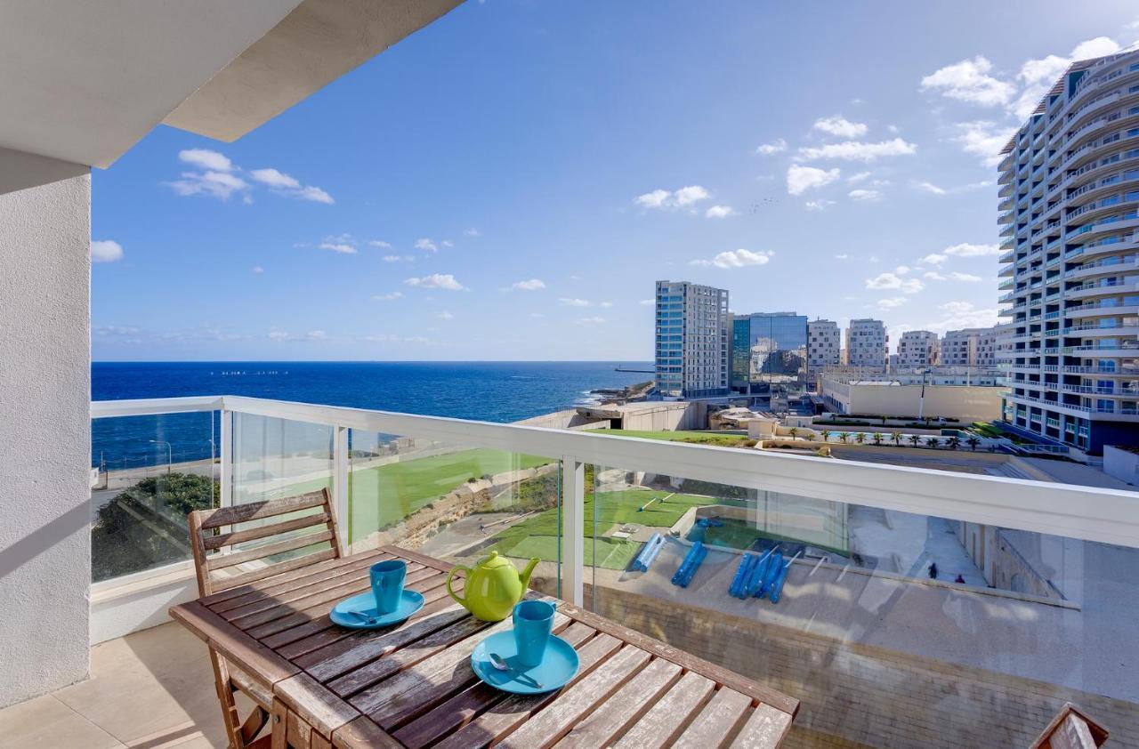 Apartment With Stunning Seaviews Sliema Luaran gambar